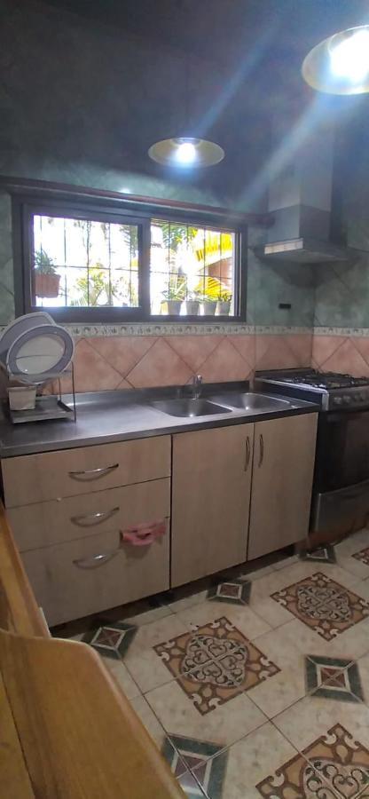 Vivi Iguazu Casa Familiar Villa Puerto Iguazu Bagian luar foto