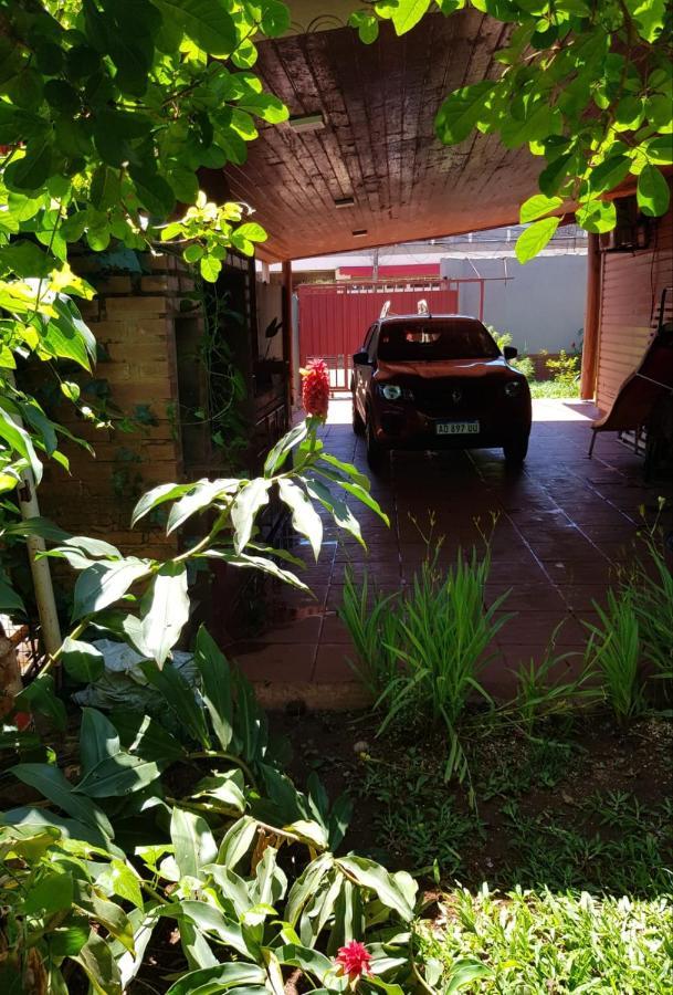 Vivi Iguazu Casa Familiar Villa Puerto Iguazu Bagian luar foto